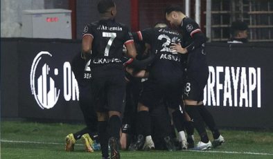 Spor Toto 1.Lig 27.haftasıonda Pendikspor, sahasında Altaş Denizlispor’u 2-1 mağlup etti…