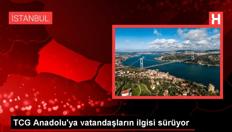 TCG Anadolu’ya vatandaşların ilgisi sürüyor