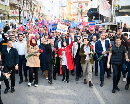 Tuzla’da büyük Sevgi Yürüyüşü; Yüzlerce insan Başkan Yazıcı ile yürüdü