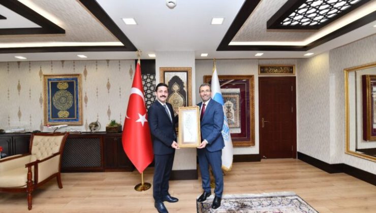MHP Pendik İlçe Başkanı Kerim Kaya’dan Ahmet Cin’e Hayırlı Olsun Ziyareti