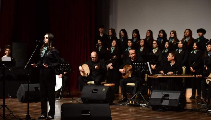 Pendik Abdülkadir Meragi Güzel Sanatlar Lisesi , Sanatını Konuşturdu