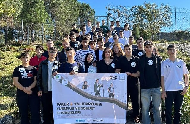 Pendik Belediyesi’nin yürüttüğü “Walk & Talk” Projesi Devam Ediyor