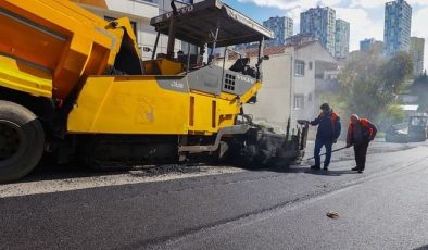 Ümraniye’de Asfalt Çalışmaları Hız Kesmeden Devam Ediyor