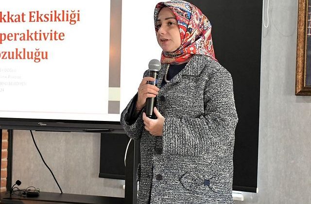 Klinik Psikolog Fazilet Seyitoğlu, “Çocuklarda Görülen Davranış Problemleri ve Çözümleri” Konulu Seminer Düzenledi