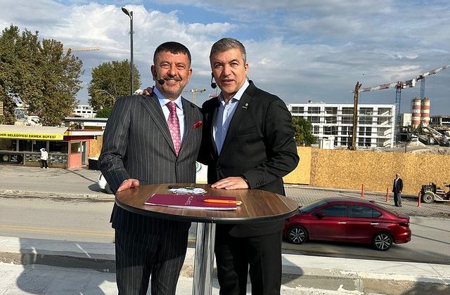 İsmail Küçükkaya Yeni Sabah Programında Özel Buluşmaya Ev Sahipliği Yaptı