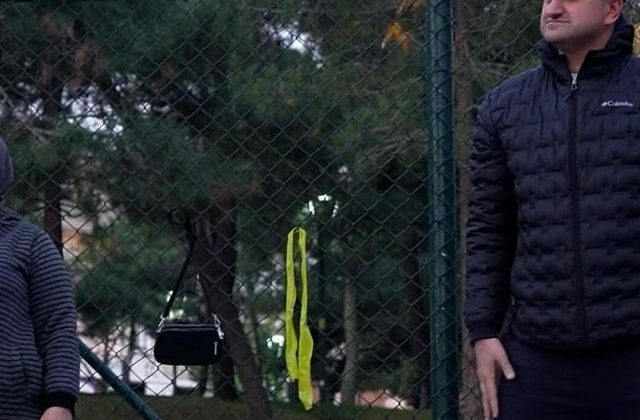 Ataşehir Mahallesi Komşuları Bir Araya Gelerek Spor Yapıyor