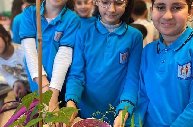 Öğrenciler, Ormanlarını Korumak İçin Yeşil Bahçe Etkinliği Düzenledi