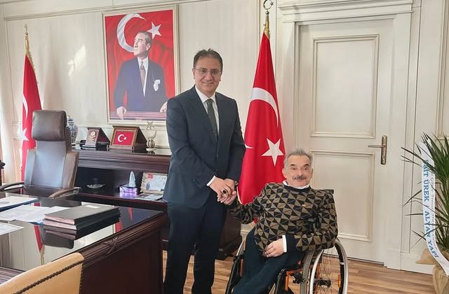 Türkiye Engelliler Derneği Başkanı Kemal Demirel, Sancaktepe Kaymakamı Naif Yavuz’u Ziyaret Etti