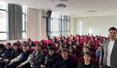 Yenidoğan Anadolu Lisesi’nde Öğrencilere Verimli Ders Çalışma Teknikleri Anlatıldı