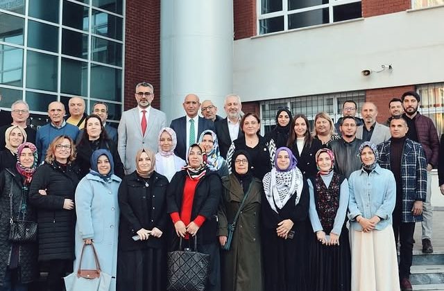 Medine Tayfur Sökmen Kız Anadolu İmam Hatip Lisesi Öğretmenler Günü Programı