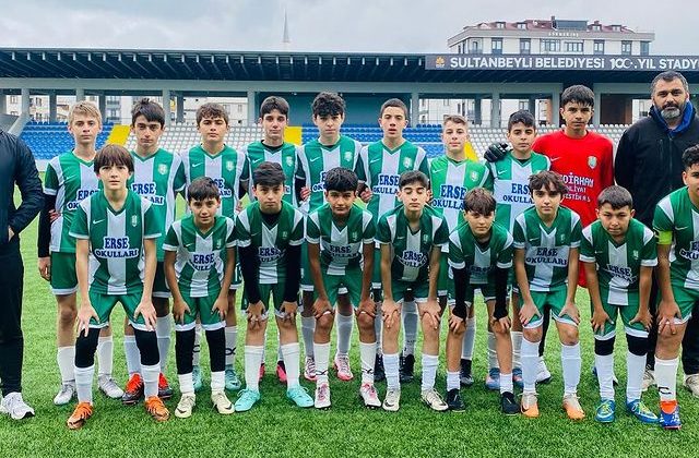 İstanbul Ataşehir Çamoluk Spor Kulübü U14 Takımı B Ligi’nde Büyük Başarıya İmza Attı
