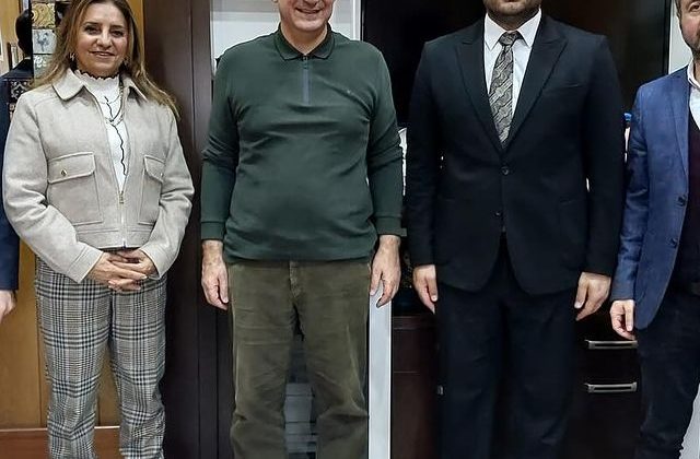 AK Parti Üsküdar İlçe Başkanlığı, Dr. Siyami Ersek Hastanesi’ni Ziyaret Etti