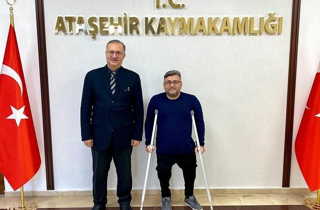 Memur-Sen İl Engelliler Komisyonu Başkanı Aydın Çengel, Ataşehir Kaymakamı Bekir Dinkirci’yi Ziyaret Etti