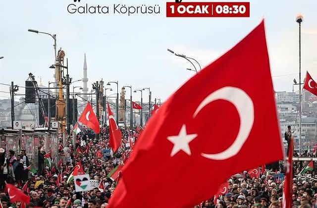 Filistin İçin Galata Köprüsü’nde Buluşma