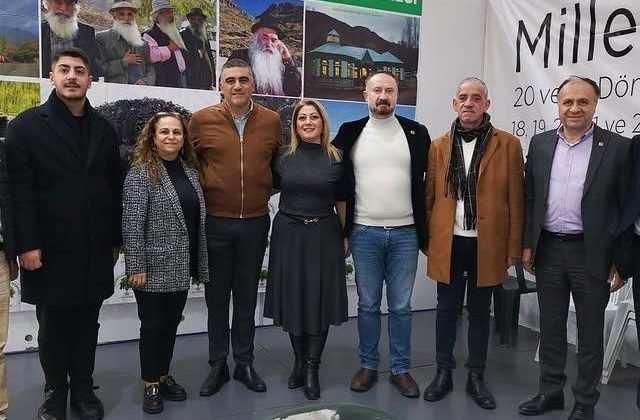 CHP Pendik İlçe Başkanı Niyazi Güneri, İlçe Başkan Vekili Abbas Uğurdan ve İl Başkan Yardımcısı Kemal Ercan Tunceli Tanıtım Günleri’ne katıldı