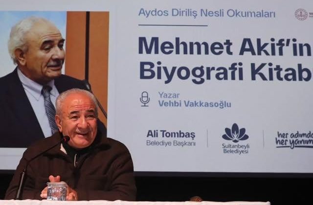 Yazar Vehbi Vakkasoğlu, Okuma Programında Öğrencilerle Buluştu