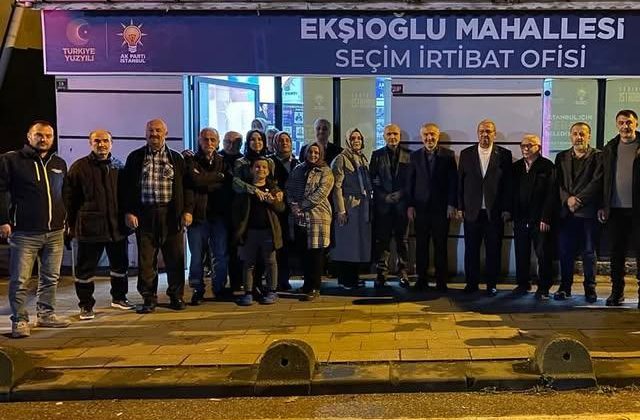 AK Parti Çekmeköy İlçe Başkanı Akin İlhan, Ekşioğlu Mahallesi’nde Teşekkür Ziyaretinde Bulundu