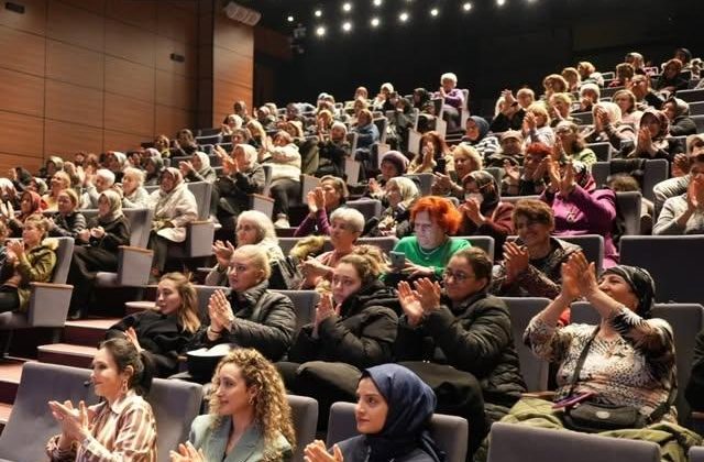 Maltepe Belediyesi, Kadınlara Sağlık Etkinliği Düzenledi