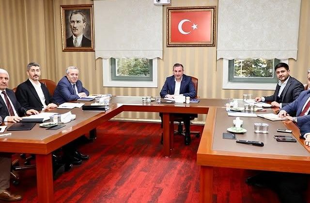 Sultanbeyli Belediye Başkanı Ali Tombaş, 2024 Yılında Yapılan Projeleri Değerlendirdi