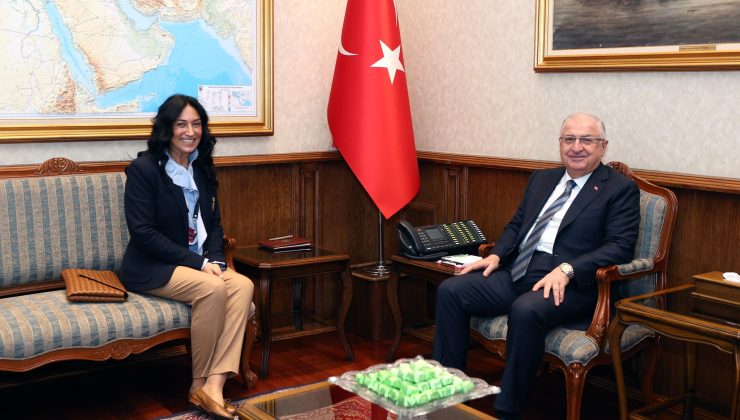 Türkiye’nin Millî Savunma Bakanı Yaşar Güler, Madrid Büyükelçisi Nüket Küçükel Ezberci’yi Kabul Etti