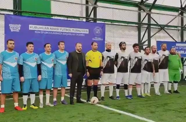 Arnavutköy’de Kurumlar Arası Futbol Turnuvası Başladı