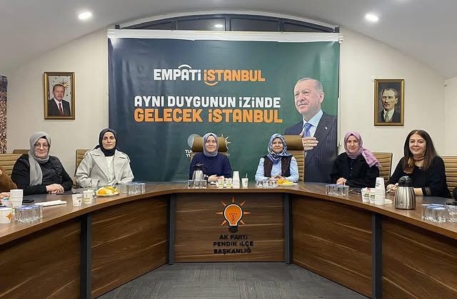 Başkan Şaduman Şeker, İl Koordinatörü ile Yönetim Kurulu Toplantısını Gerçekleştirdi