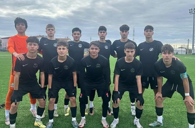 Ümraniyespor’un U15 Takımı, Kırklarelispor Karşısında Zafer Elde Etti