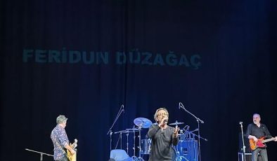 İstanbul Sancaktepe’de Feridun Düzağaça Konseri Büyük İlgi Gördü