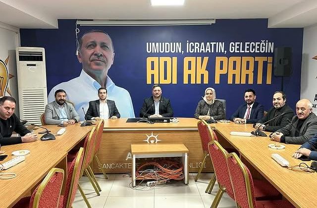 AK Parti Sancaktepe İlçe Başkanlığı Haftalık Toplantısını Gerçekleştirdi