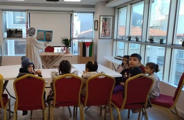 Çocuklarla Siyer Dersinde Eğlenceli Anlar