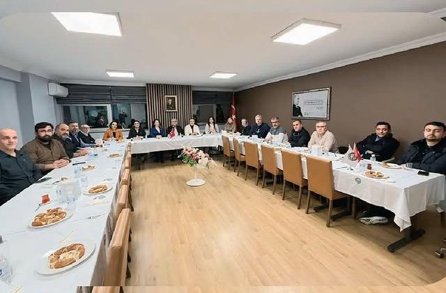 CHP Sancaktepe Kadın Kolları, Saniad’ı Ziyaret Etti