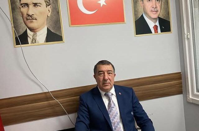 Ümraniye İlçe Başkanlığı, Halkla İletişim için Nöbetçi Saatler Belirledi