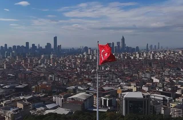 Ümraniye’de Doğayla Buluşma: Millet Bahçeleri