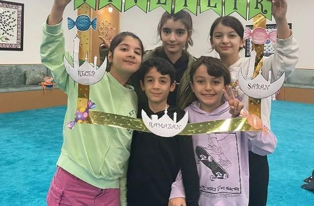Pendik Uluçınar Camii’nde Miniklerle Buluşma Etkinliği