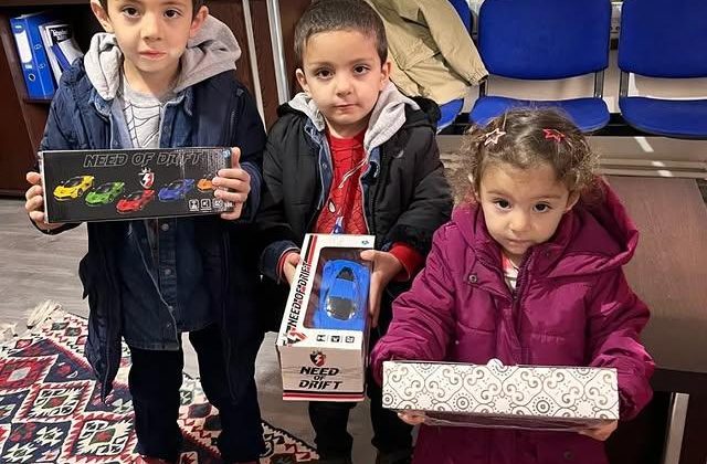 İstanbul Sancaktepe’deki CHP Kadın Kolları, Çocuklara Yeni Yıl Mesajı Yayımladı