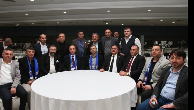Pendik Ardahanlılar Derneği’nin Kaz Gecesi Renkli Görüntülere Sahne Oldu