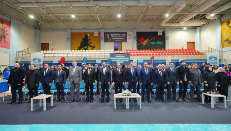 Okullara Spor Malzemesi Dağıtım Töreni Düzenlendi