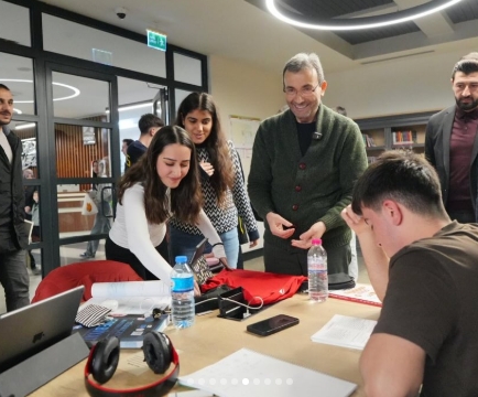 Pendik Belediye Başkanı Ahmet Cin, Gençlerle Buluştu