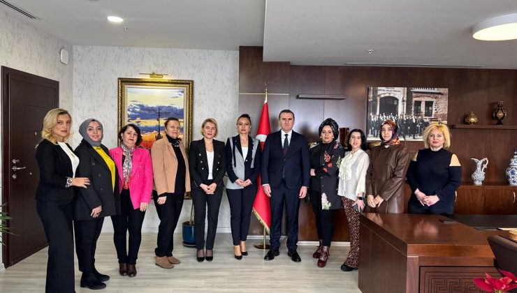 Pendikli İş Kadınları Kaymakam Yıldız’ı Ziyaret Etti