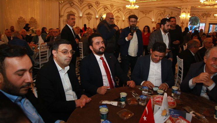Kartal AK Parti Teşkilatı Vefa İftarında Buluştu
