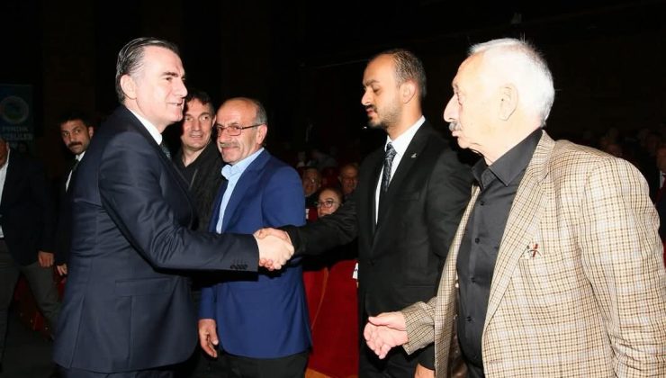 Genç Siyasetçilere Destek: Geleceğin Liderleri Yetişiyor