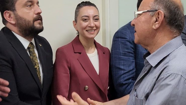 AK PARTİ KARTAL TEŞKİLATI BAYRAMIN İKİNCİ GÜNÜNDE BİRLİK VE KARDEŞLİK BULUŞMASINDA BİR ARAYA GELDİ