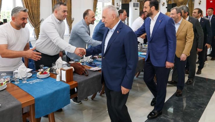 Binali Yıldırım, Pendik’te Türk Devletleri Toplantısına Katıldı