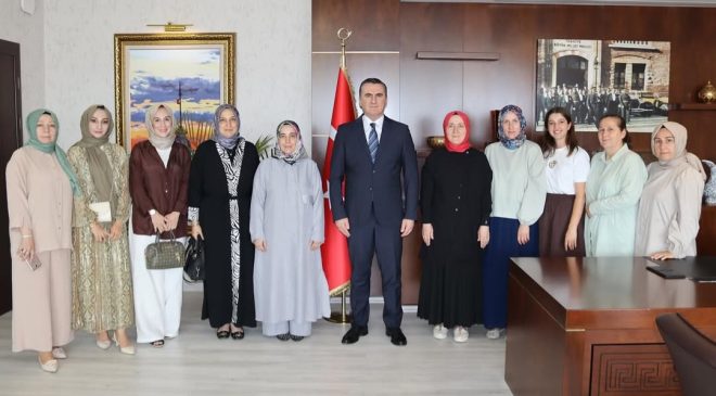 AK Parti Kadın Kollarından Pendik Kaymakamı’na Ziyaret