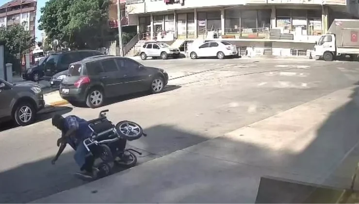 Pendik’te akülü aracın freni boşaldı, engelli vatandaş yere düştü: Esnaf yardıma koştu