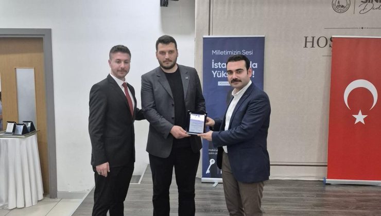 Pendikli Gençlerden Geleceğe Güçlü Mesaj: “Ülkemizin Yarını Biziz!”