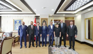 AK Parti ve MHP’den Başkan Cin’e Ziyaret