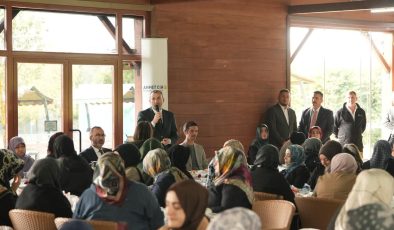 Camiler ve Din Görevlileri Haftası’nda Kadın Din Görevlileriyle Buluşma