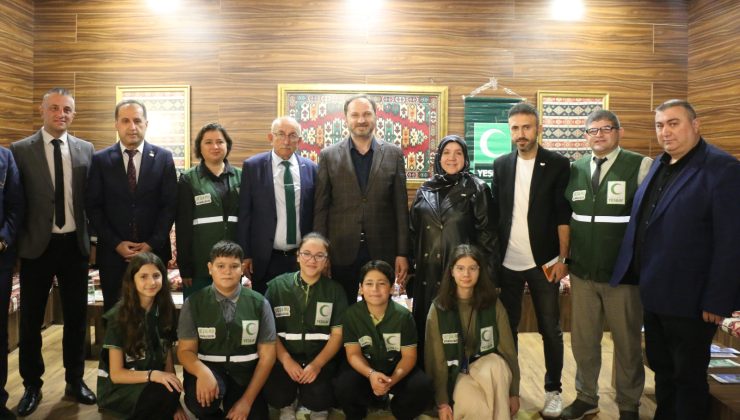 YEŞİLAY TUZLA ŞUBESİ’NDEN BAĞIMLILIKLA MÜCADELEDE BİLİNÇLENDİRME BULUŞMASI