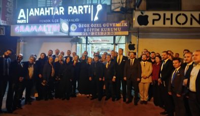 Anahtar Parti Üst Düzey Kadrosu Pendik’te Buluştu